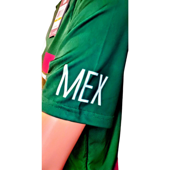 Under Armour Heat Gear Loose Small Mens Shirt Mex, Vamos NWT - Picture 3 of 5